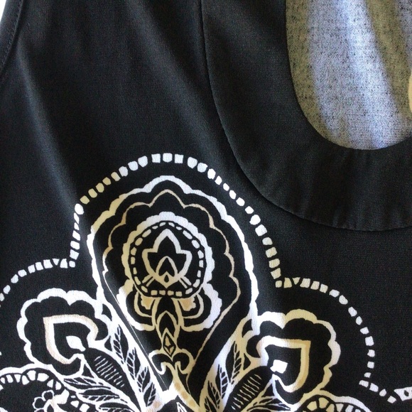 WHITE HOUSE BLACK MARKET PRINTED TUNIC TOP SIZE SMALL - Picture 12 of 12